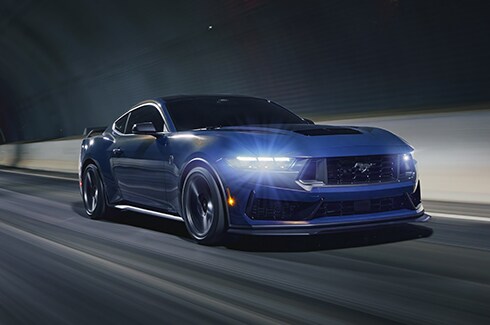 Pantalla Táctil con SYNC4 del Auto Deportivo Ford Mustang Dark Horse 2024